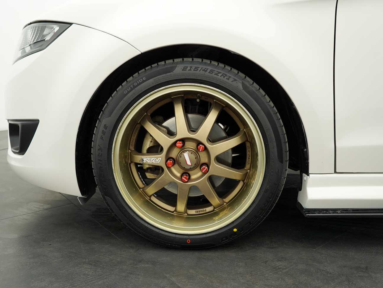 used 2014 Proton Preve CFE Premium 1.6