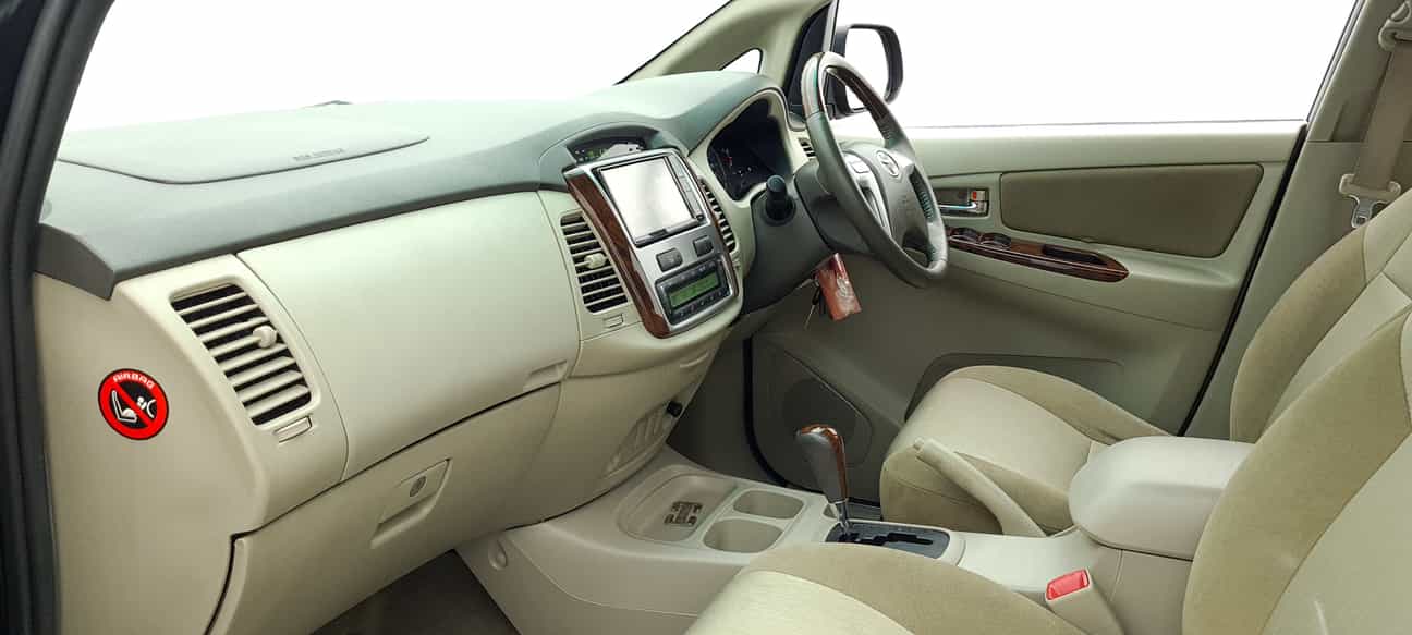 used 2014 Toyota INNOVA G 2.0
