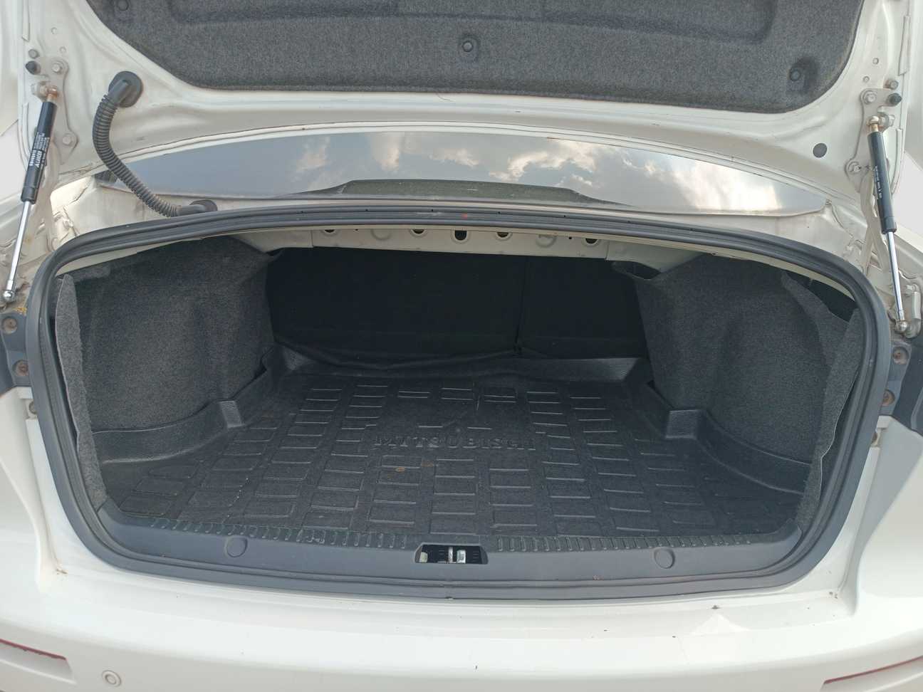 terpakai 2011 Proton Inspira Premium 2.0