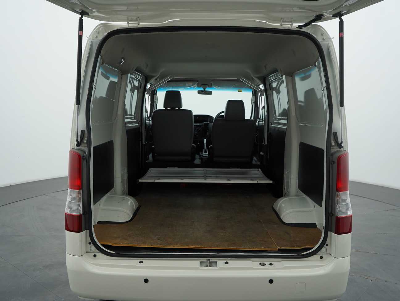 used 2022 Daihatsu Gran Max Panel 1.5