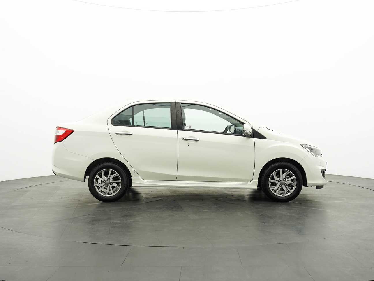 used 2017 Perodua Bezza Advance 1.3