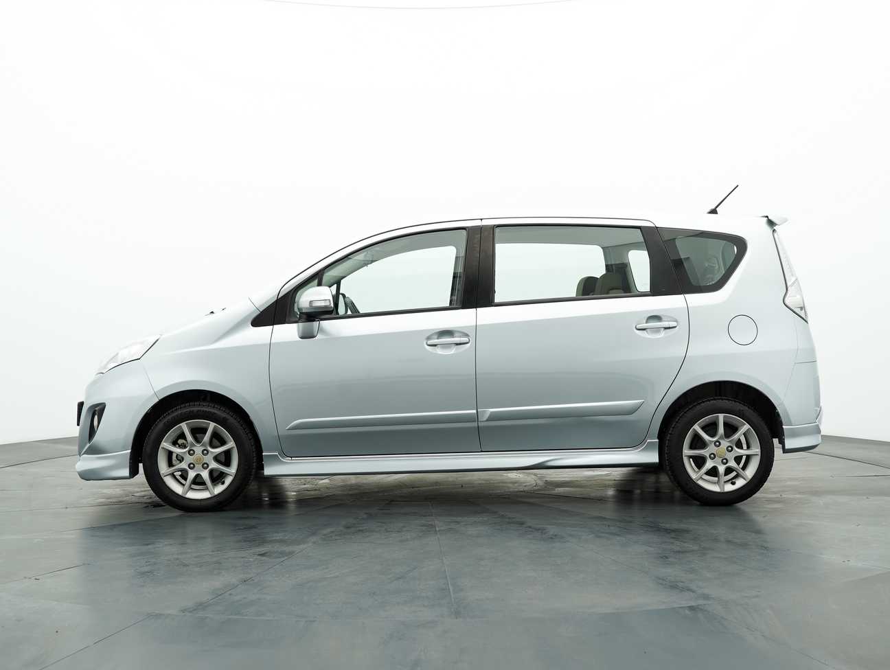 terpakai 2016 Perodua ALZA EZ 1.5
