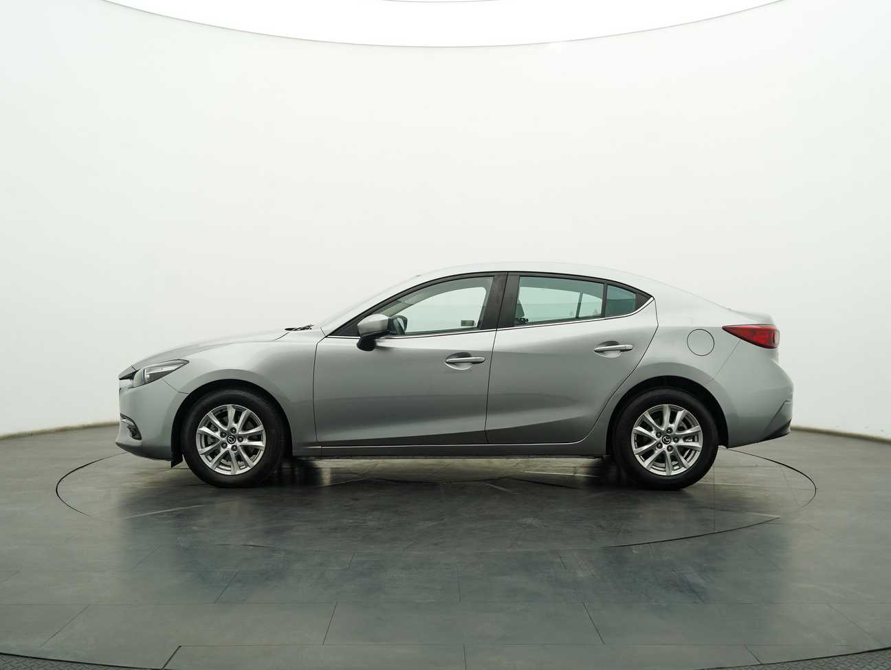 terpakai 2017 Mazda 3 SKYACTIV-G GL 2.0