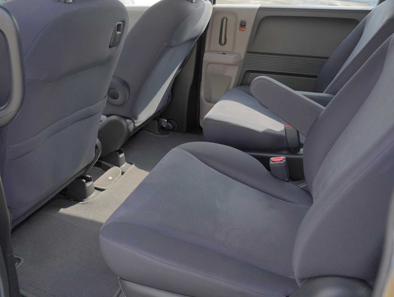 used 2010 Honda Freed E 1.5