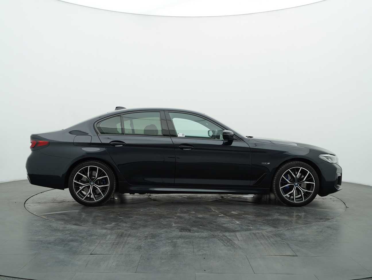 used 2022 BMW 530e M Sport 2.0