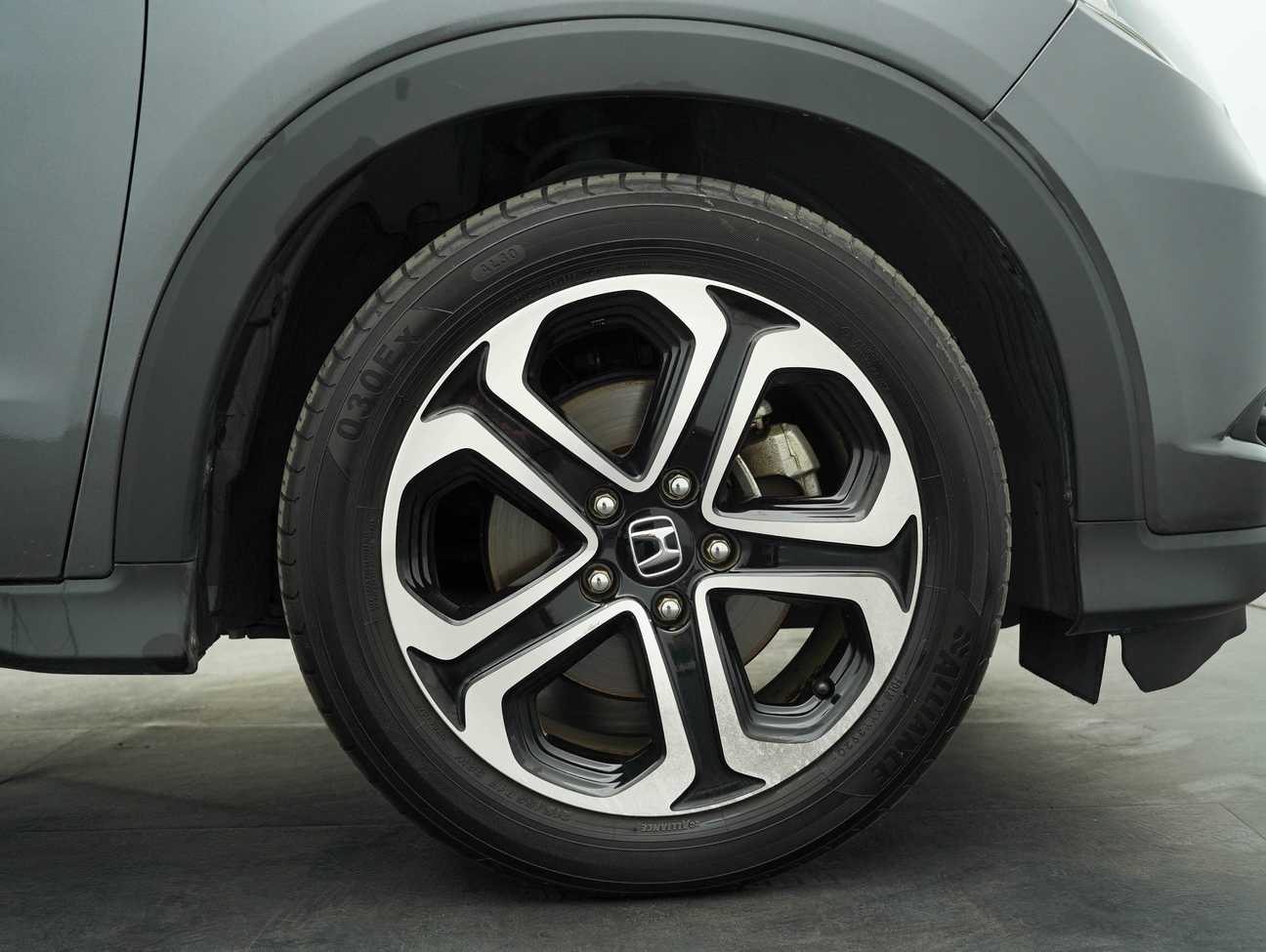 used 2016 Honda HR-V V 1.8