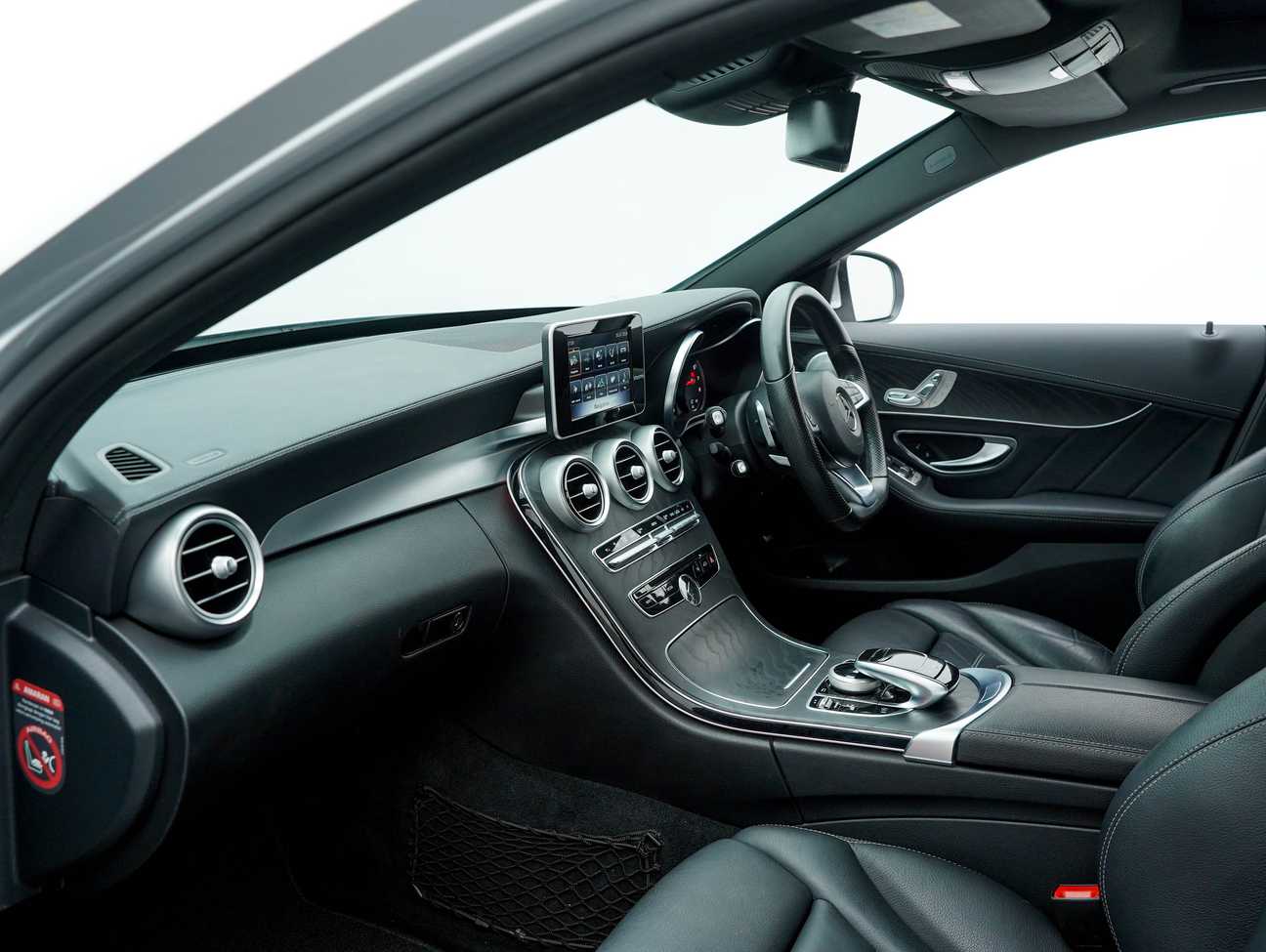 terpakai 2018 Mercedes-Benz C250 AMG Line 2.0