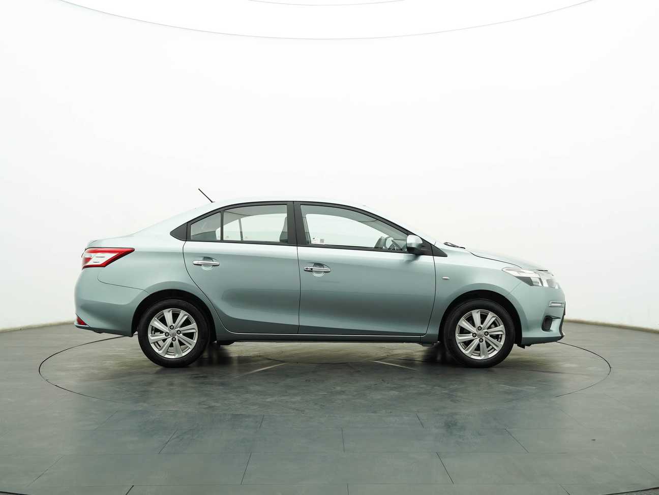 used 2017 Toyota Vios J 1.5