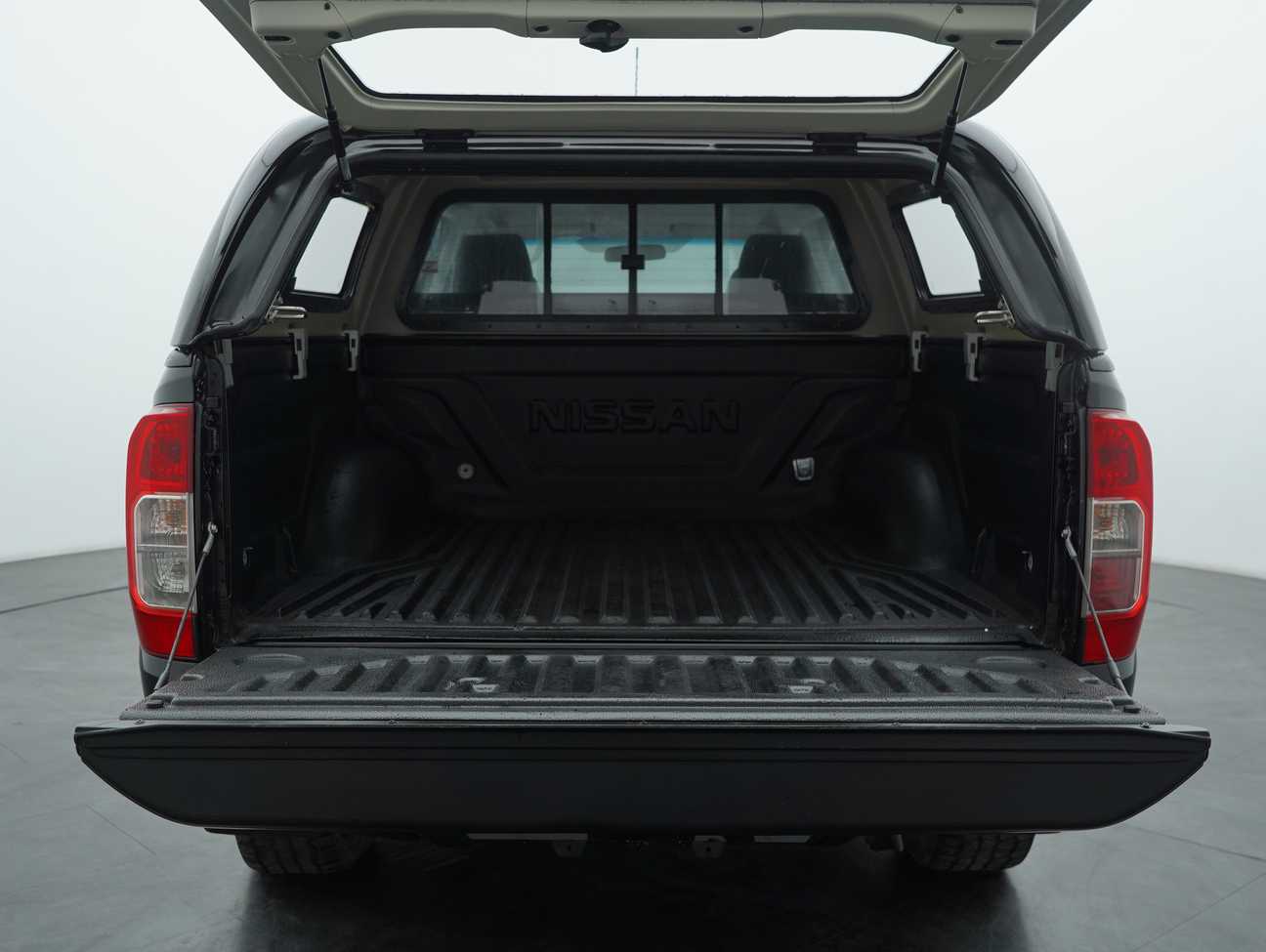 used 2019 Nissan Navara NP300 SE Dual Cab 2.5