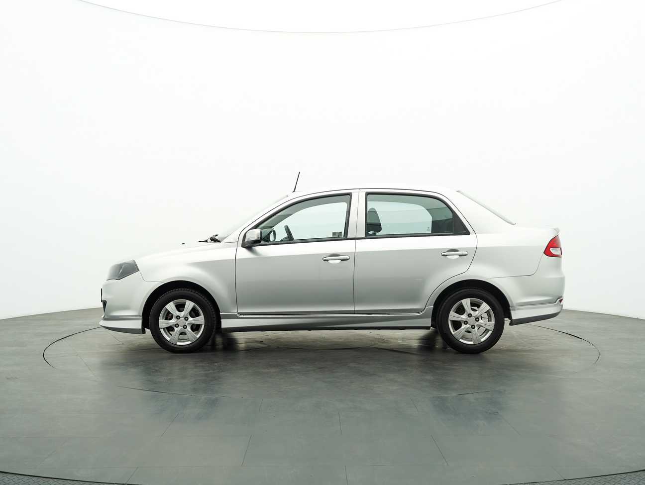 terpakai 2015 Proton Saga FLX Plus 1.3