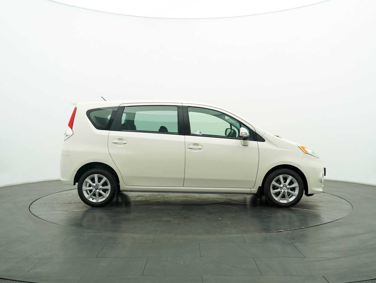 terpakai 2012 Perodua Alza EZi 1.5