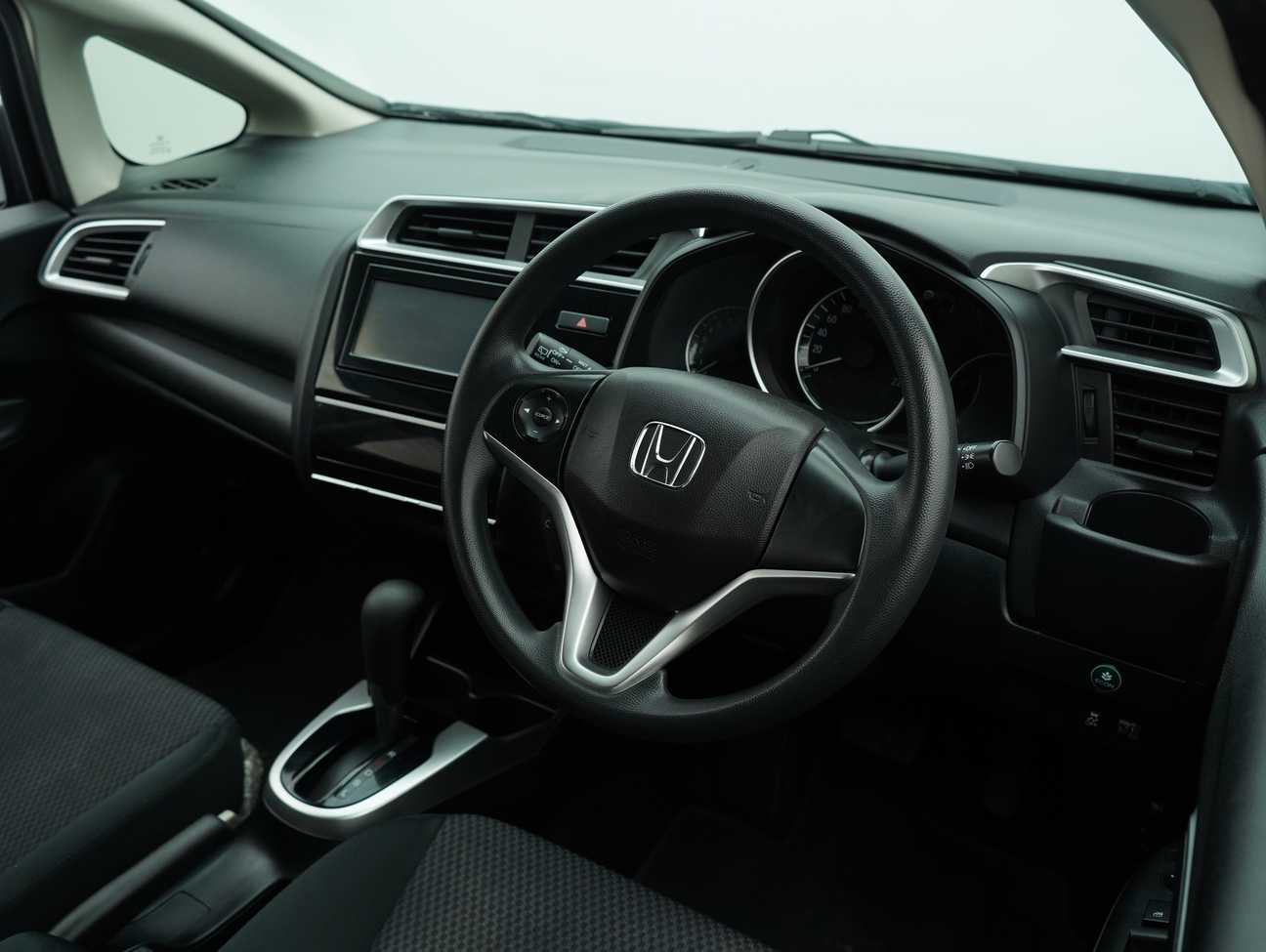 terpakai 2018 Honda Jazz E 1.5
