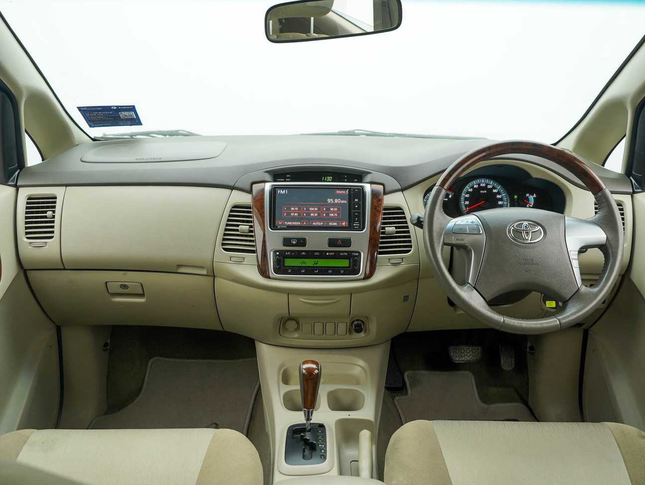 used 2014 Toyota INNOVA G 2.0
