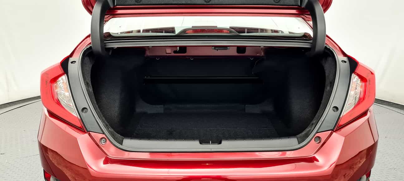 terpakai 2017 Honda CIVIC I-VTEC 1.8