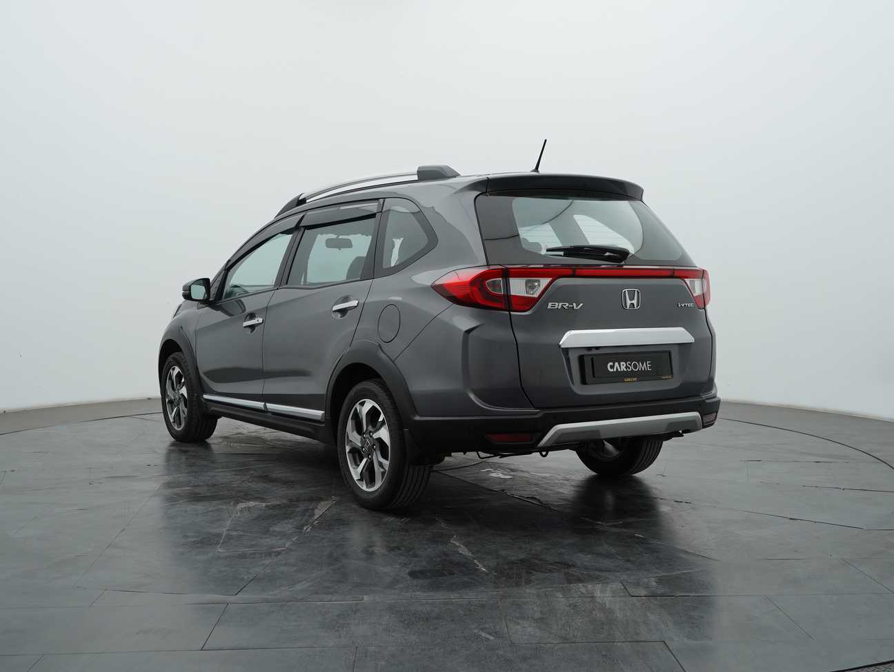 used 2017 Honda BR-V V 1.5