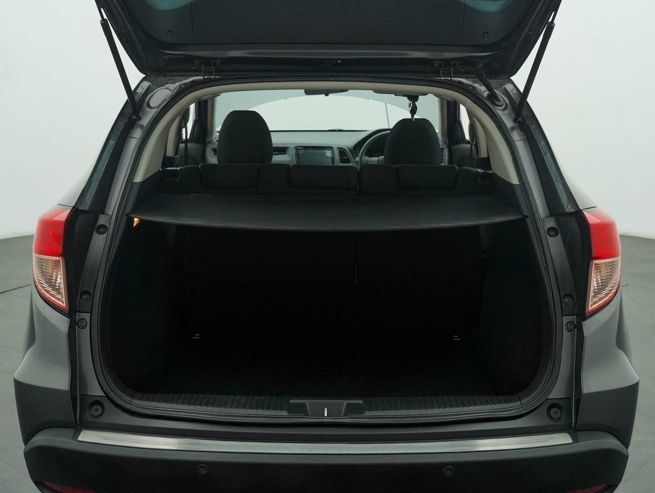 terpakai 2018 Honda HR-V S 1.8