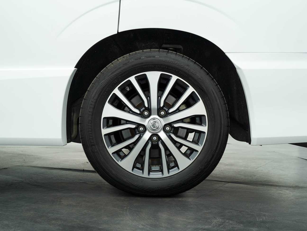 used 2019 Nissan Serena S-Hybrid High-Way Star 2.0