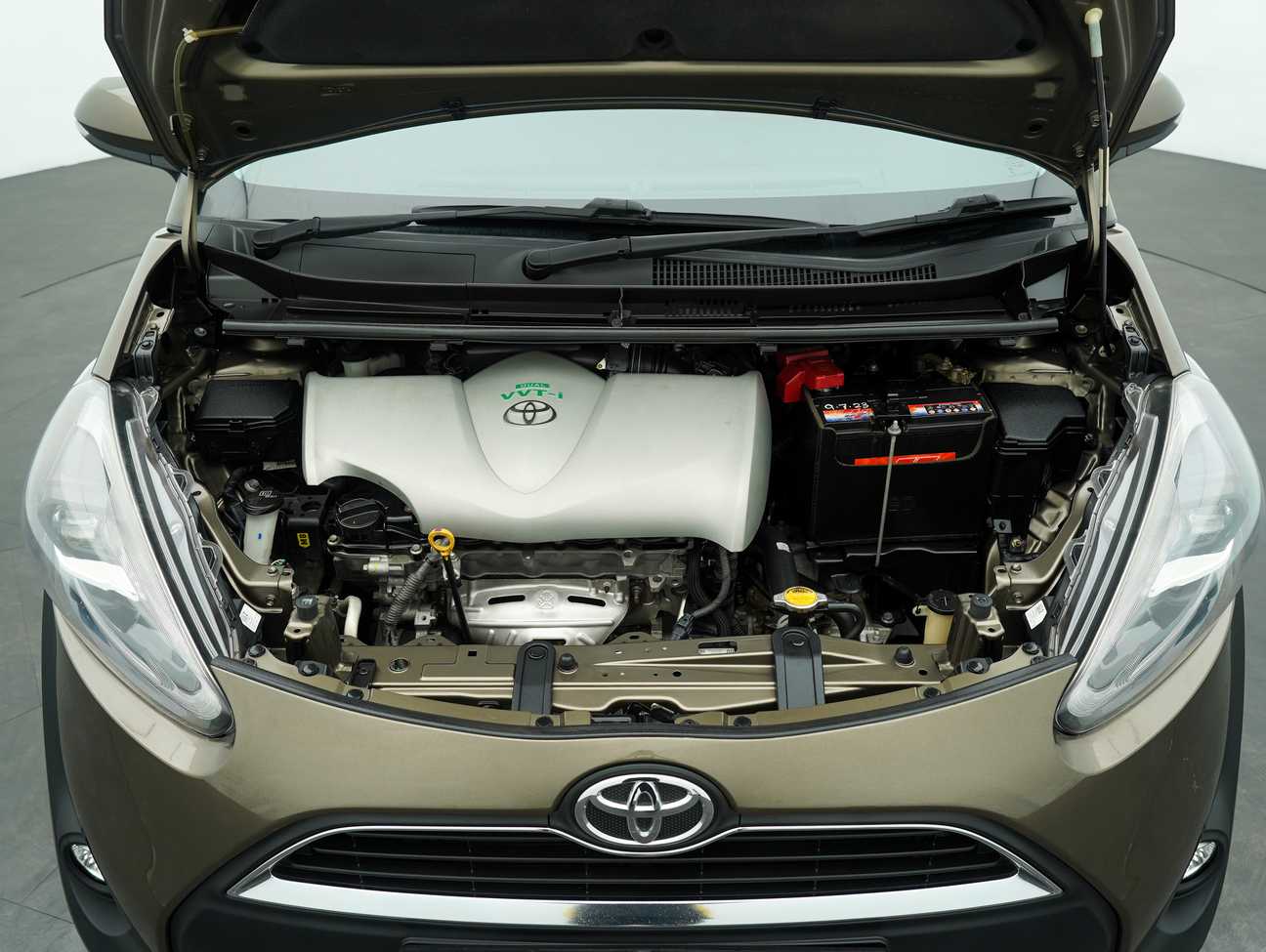 terpakai 2018 Toyota Sienta V 1.5