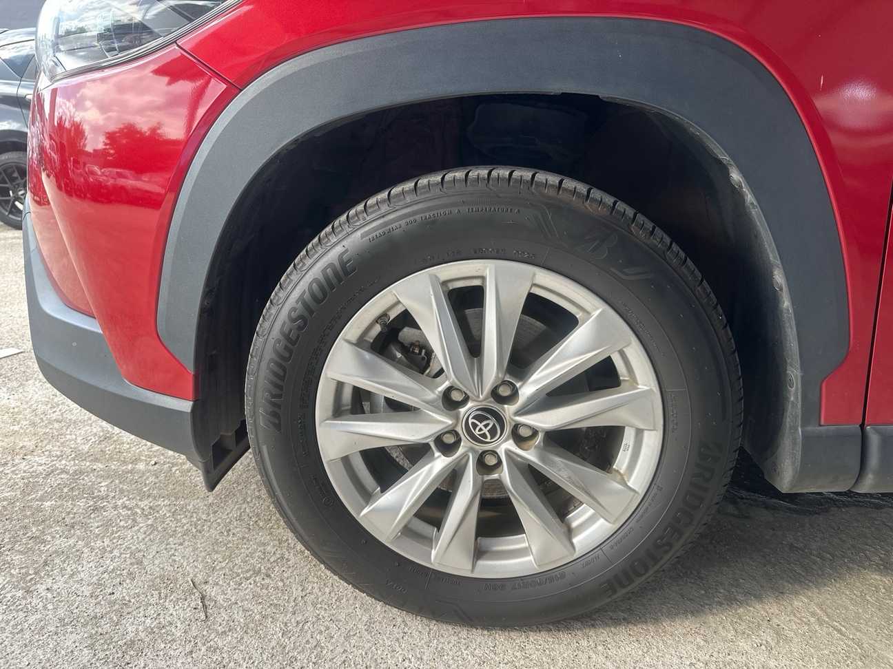 terpakai 2023 Toyota Corolla Cross G 1.8