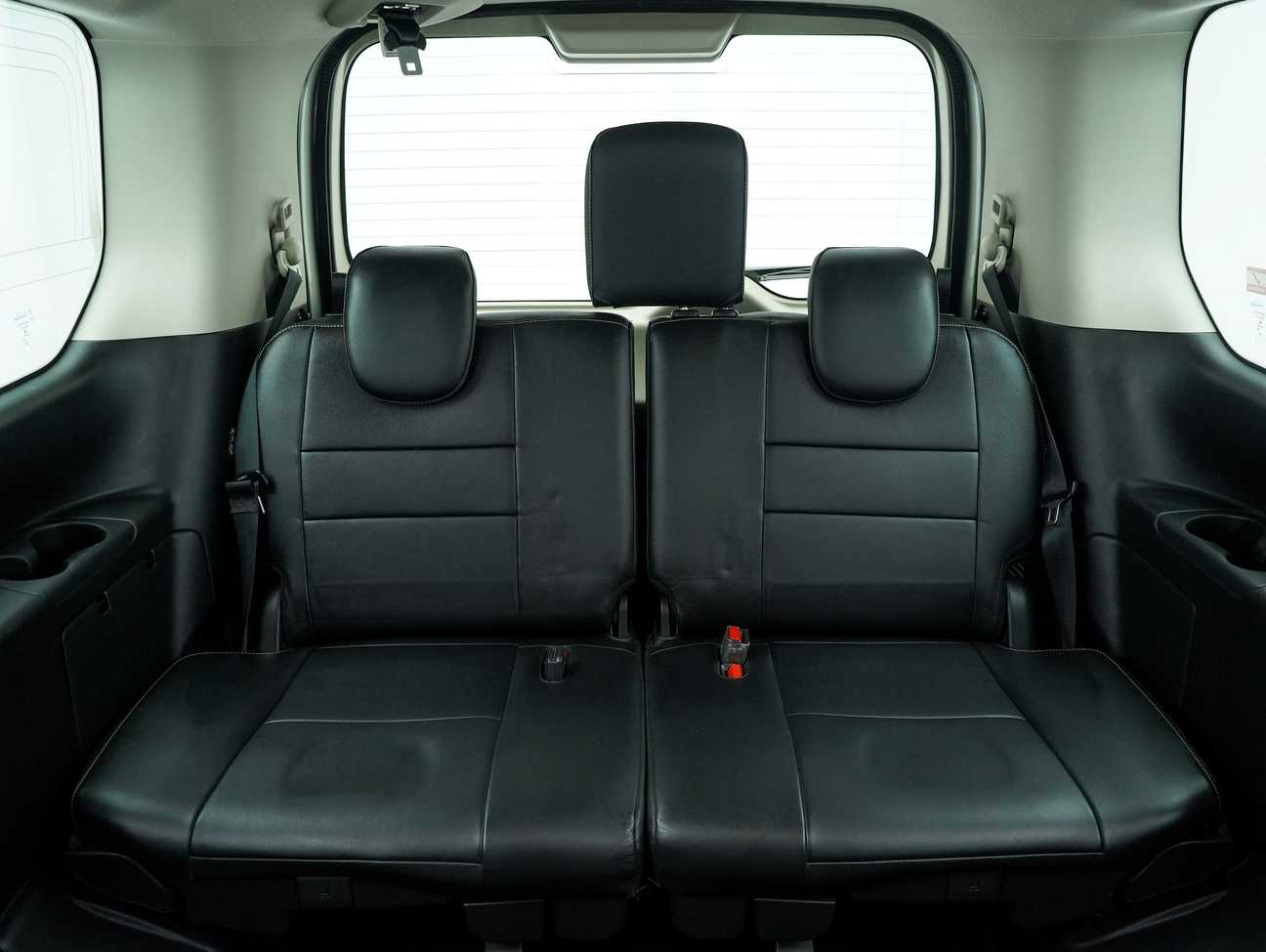 terpakai 2020 Nissan Serena S-Hybrid High-Way Star Premium 2.0