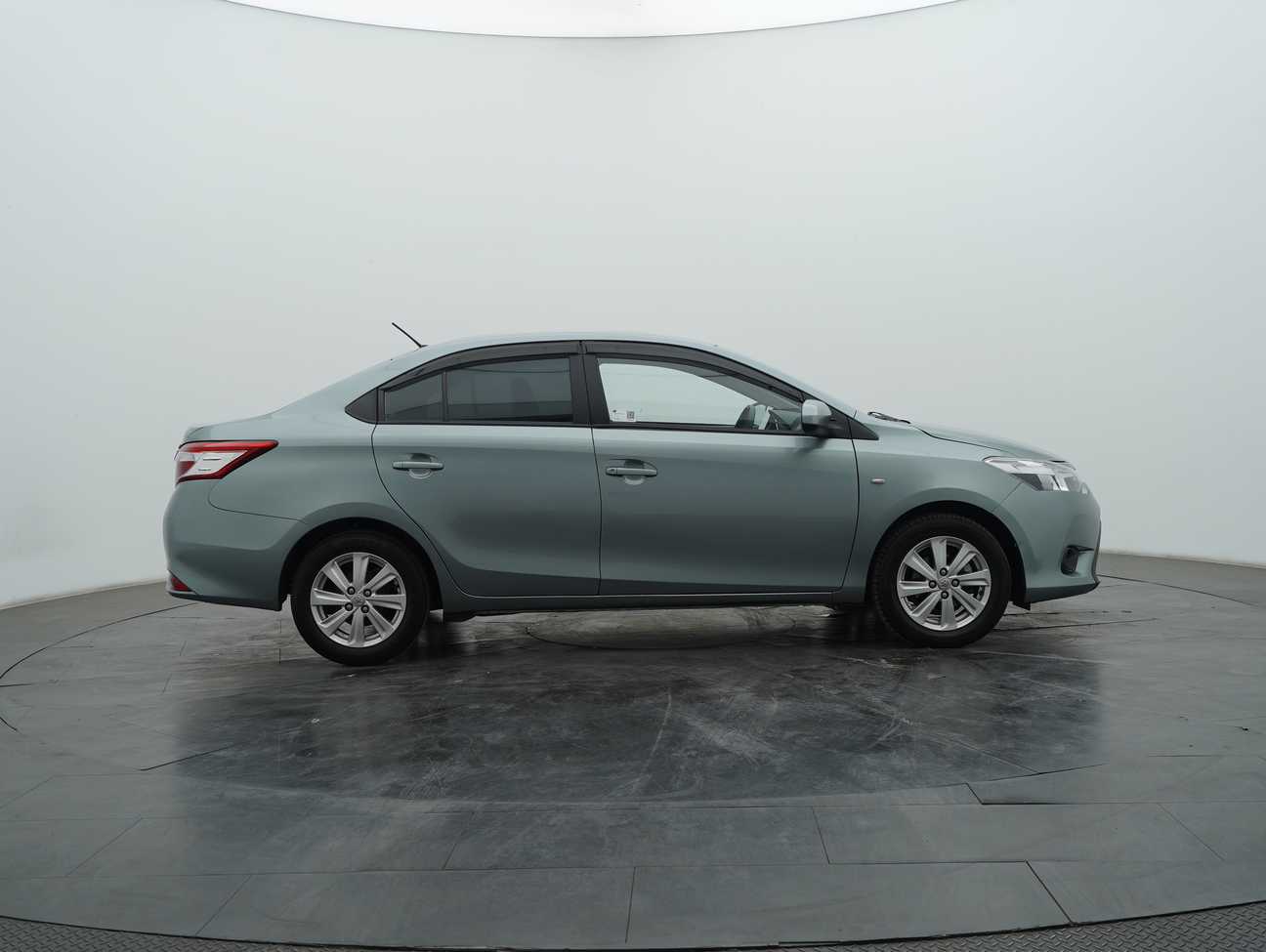 used 2014 Toyota Vios J 1.5