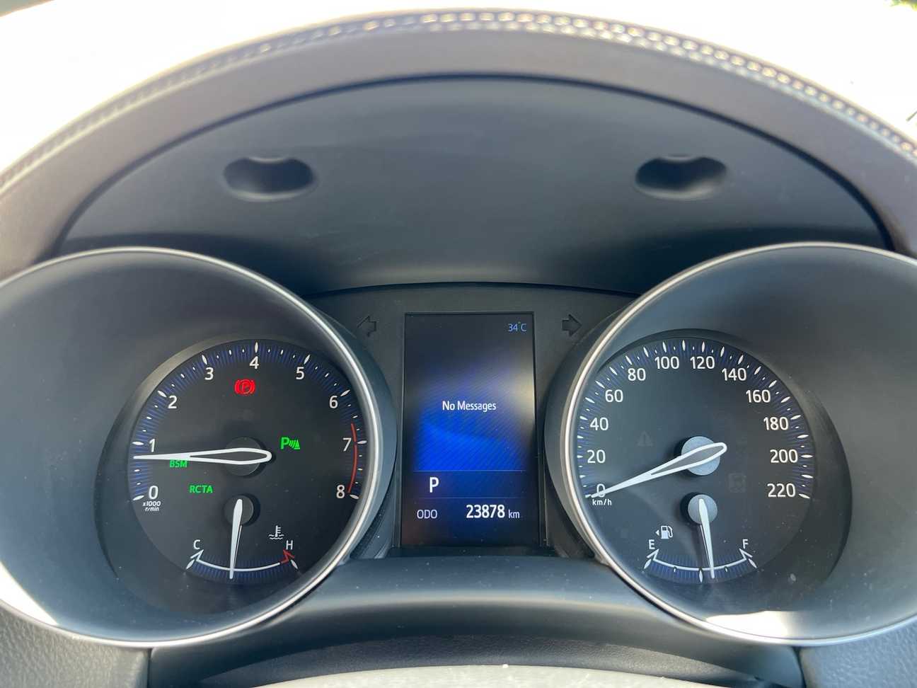 terpakai 2018 Toyota C-HR  1.8