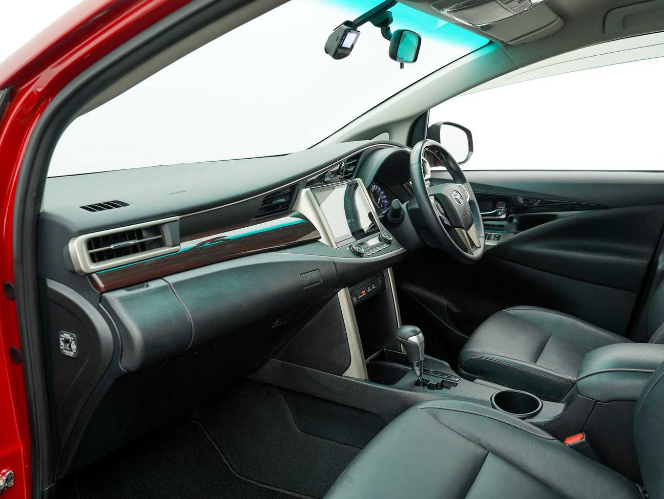 used 2021 Toyota Innova X MC 2.0