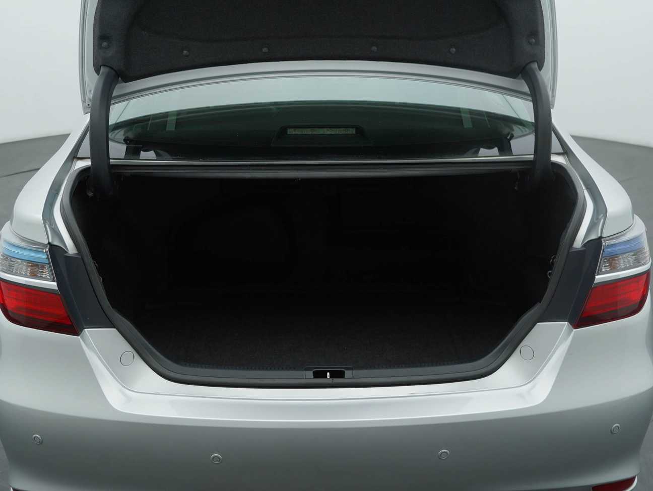 used 2015 Toyota Camry Hybrid 2.5