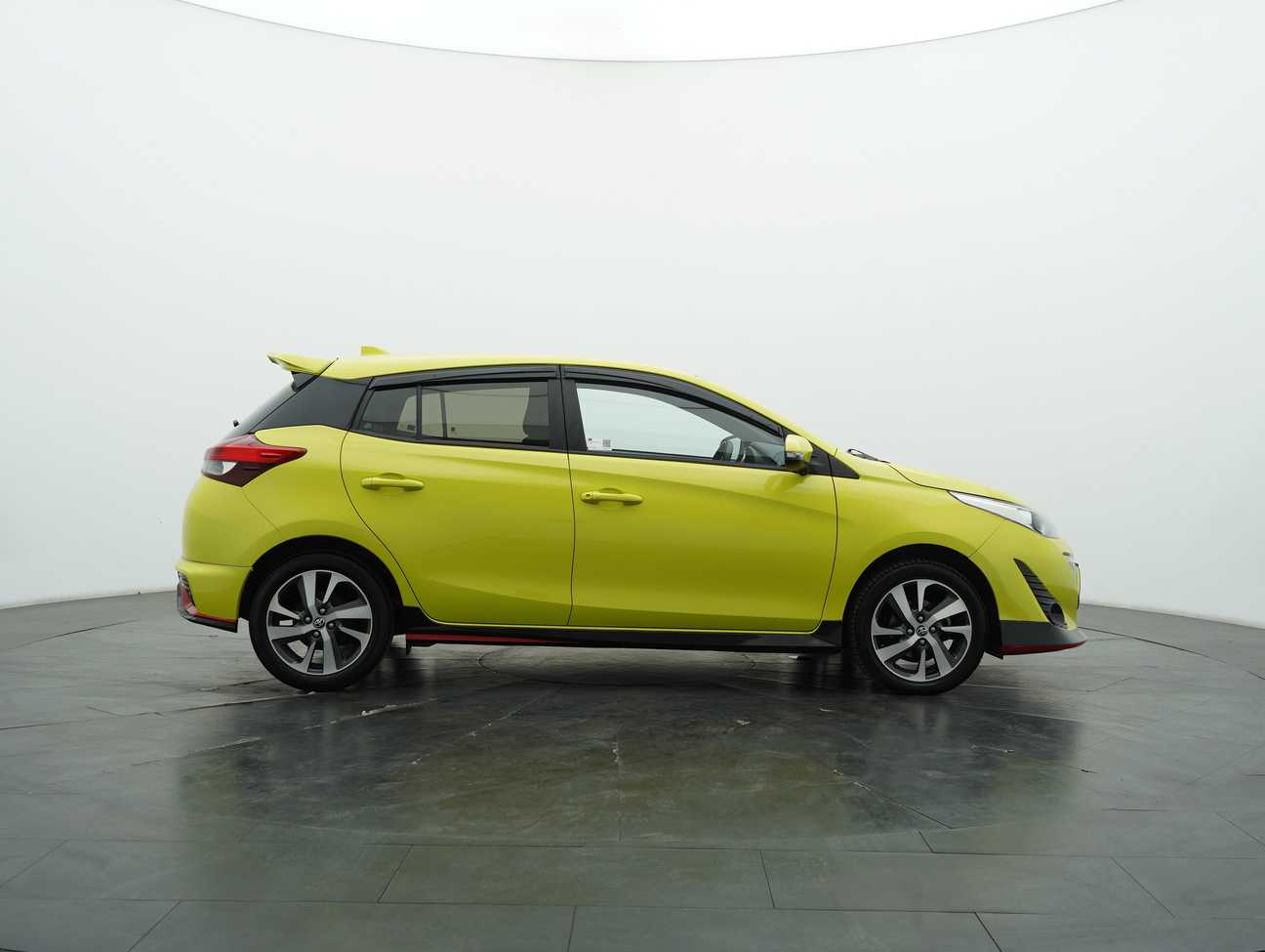 terpakai 2020 Toyota Yaris E 1.5