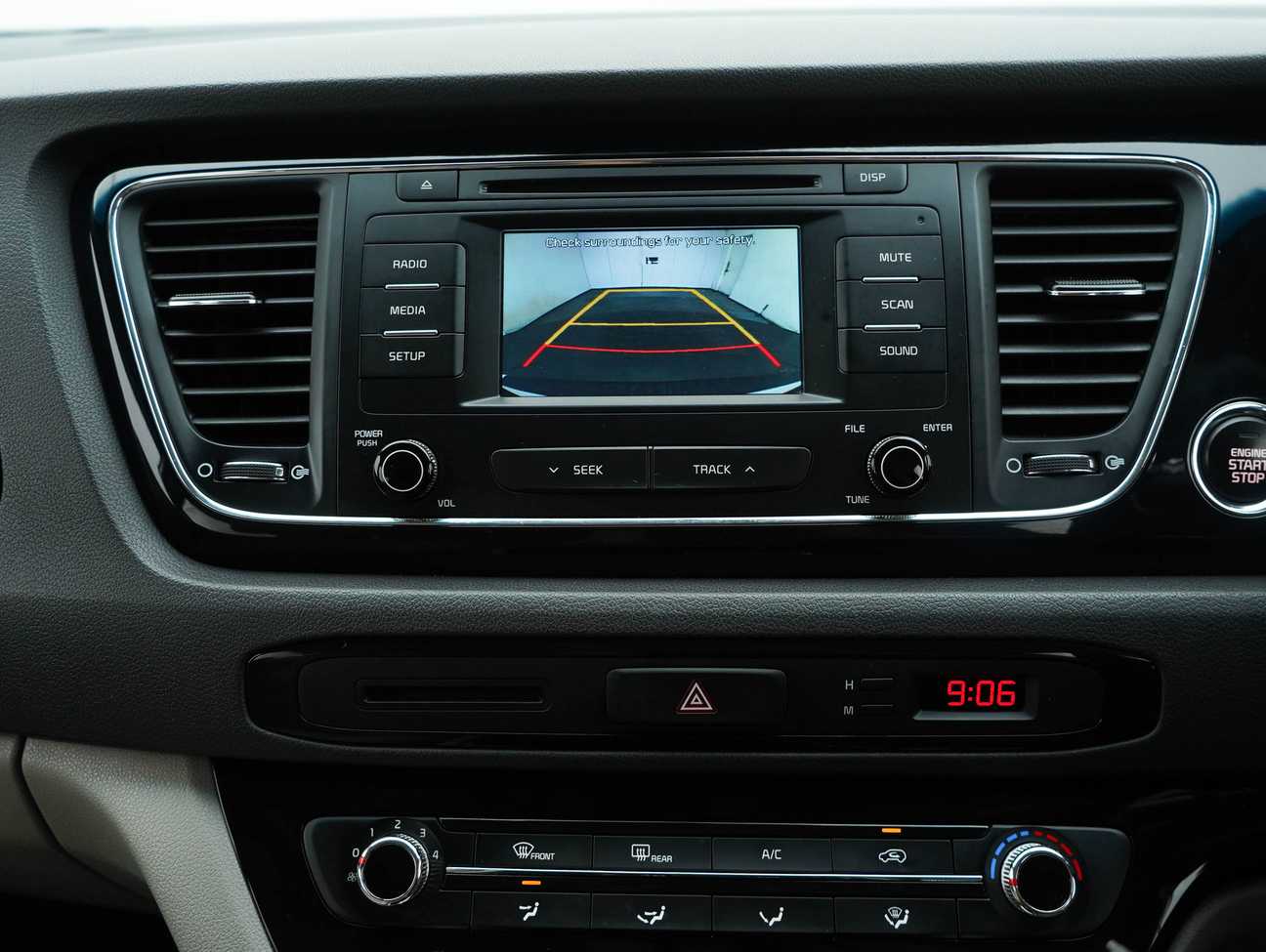 used 2017 Kia Grand Carnival CRDi 2.2