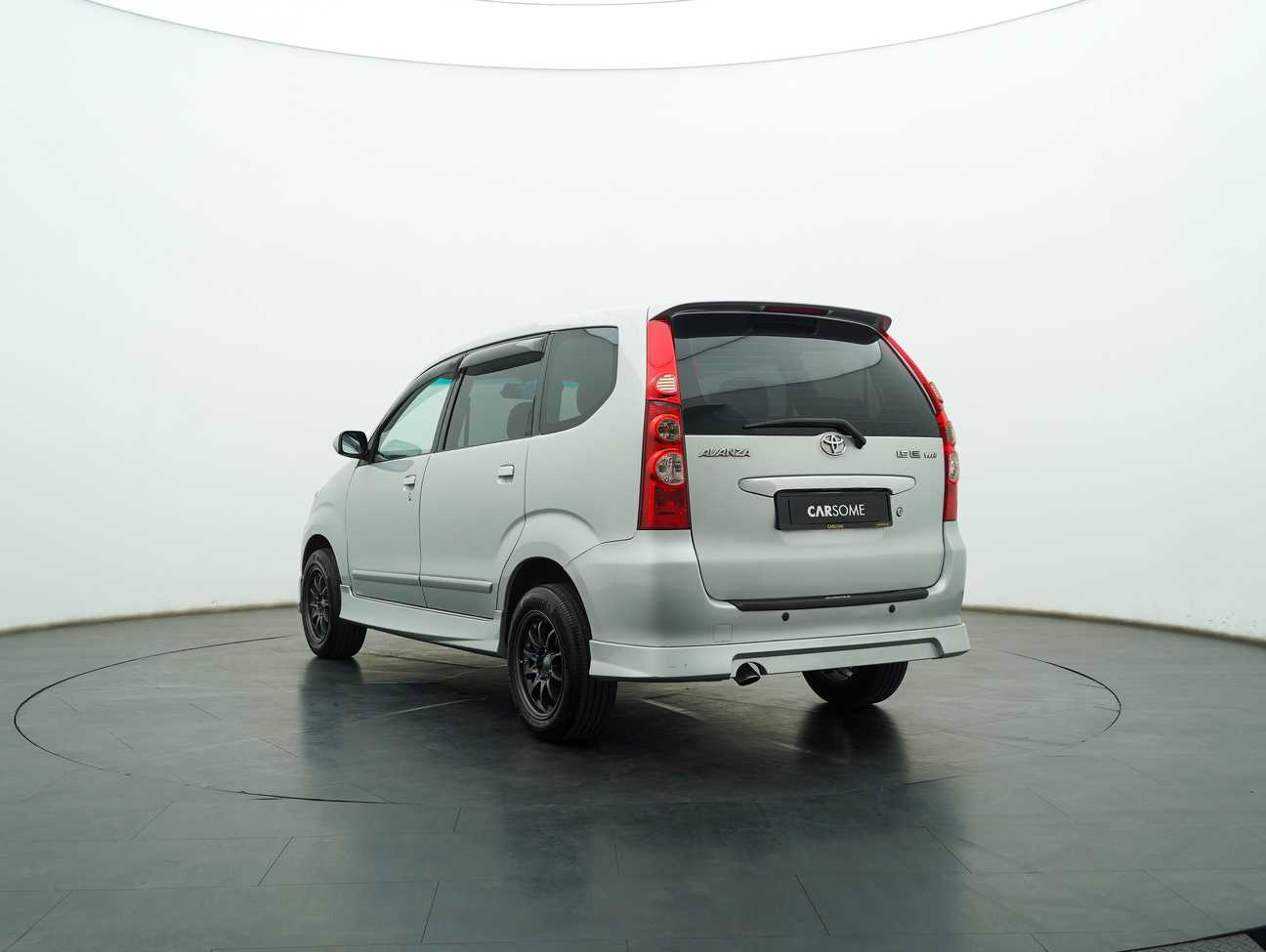 terpakai 2009 Toyota Avanza E 1.5