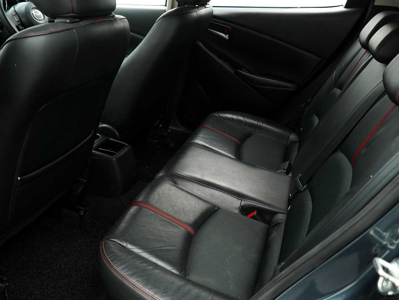 terpakai 2016 Mazda 2 SKYACTIV-G (LED Headlight with DRL) 1.5