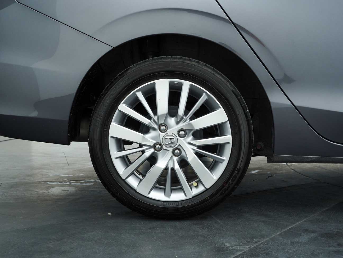 terpakai 2022 Honda City V 1.5