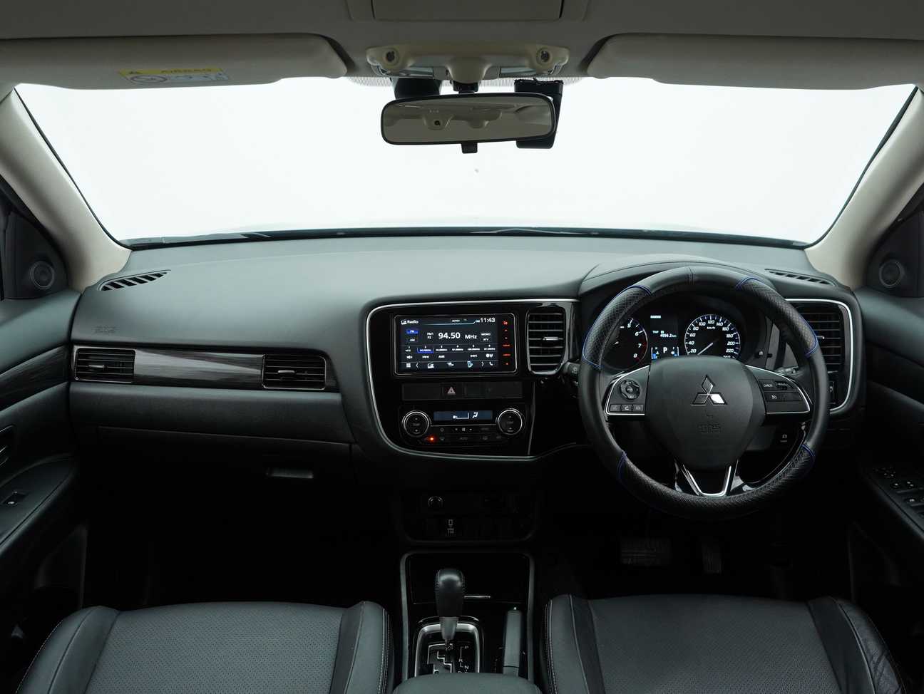 terpakai 2019 Mitsubishi Outlander  2.0