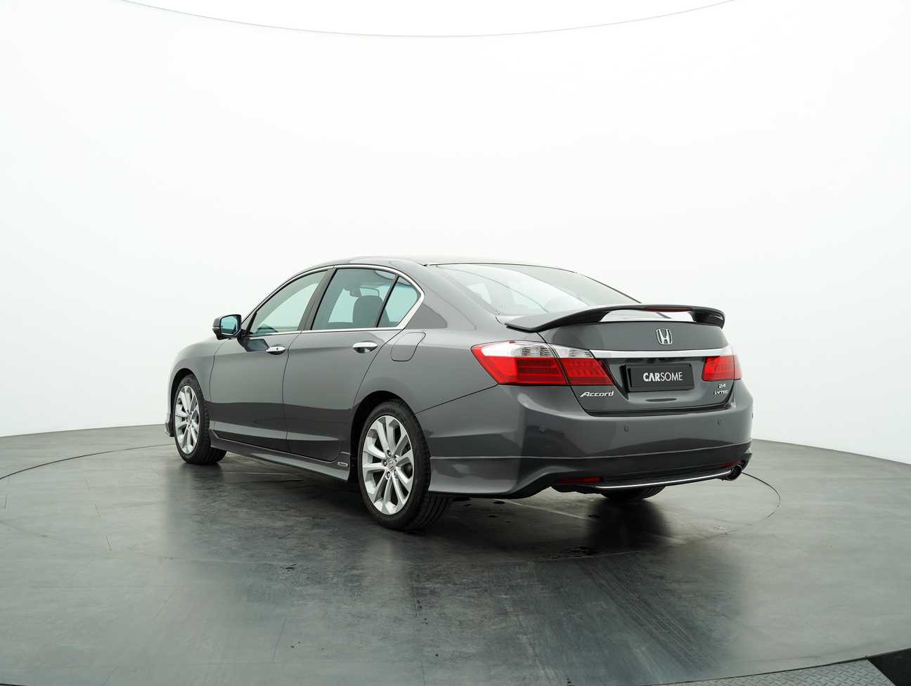 terpakai 2014 Honda Accord VTi-L 2.4