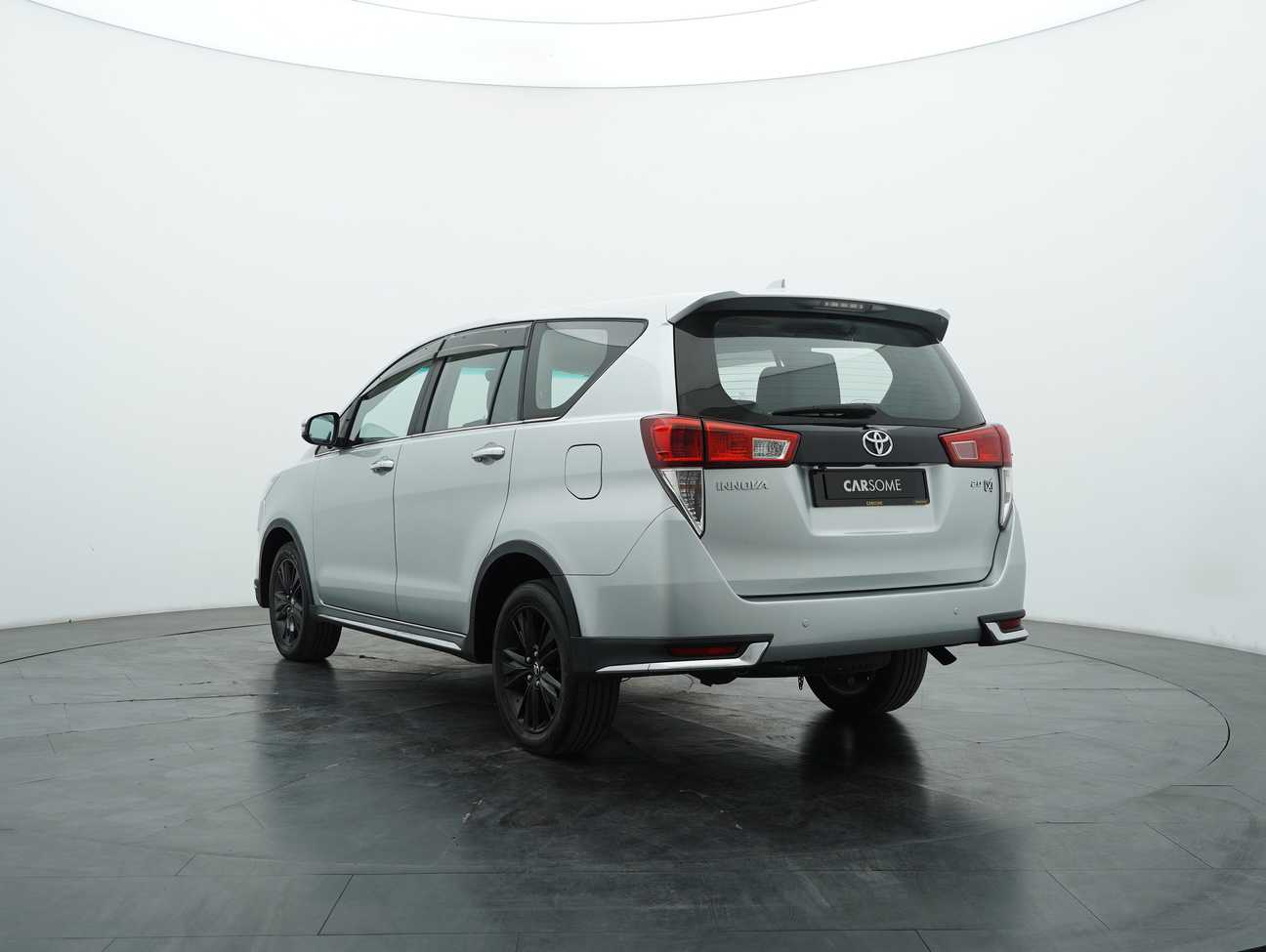 used 2018 Toyota Innova X 2.0