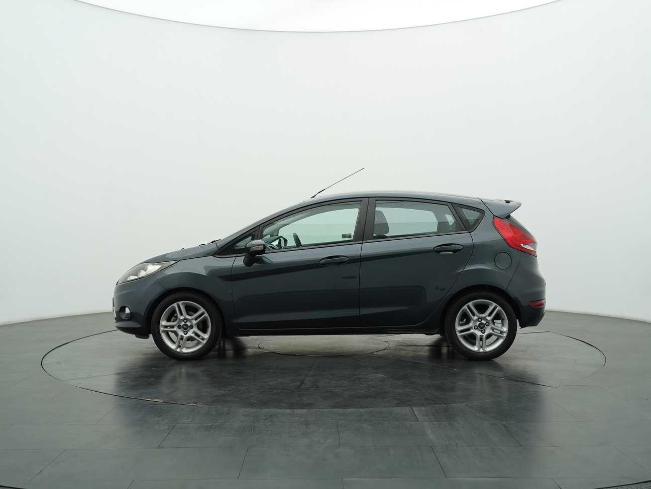 terpakai 2012 Ford Fiesta Sport 1.6