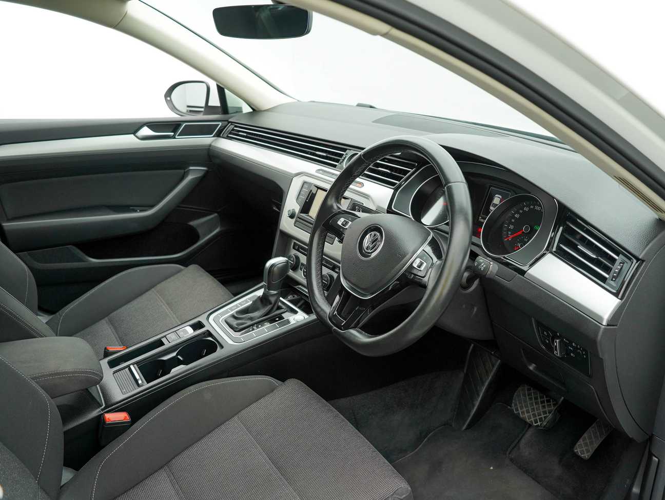 used 2017 Volkswagen Passat TSI Trendline 1.8