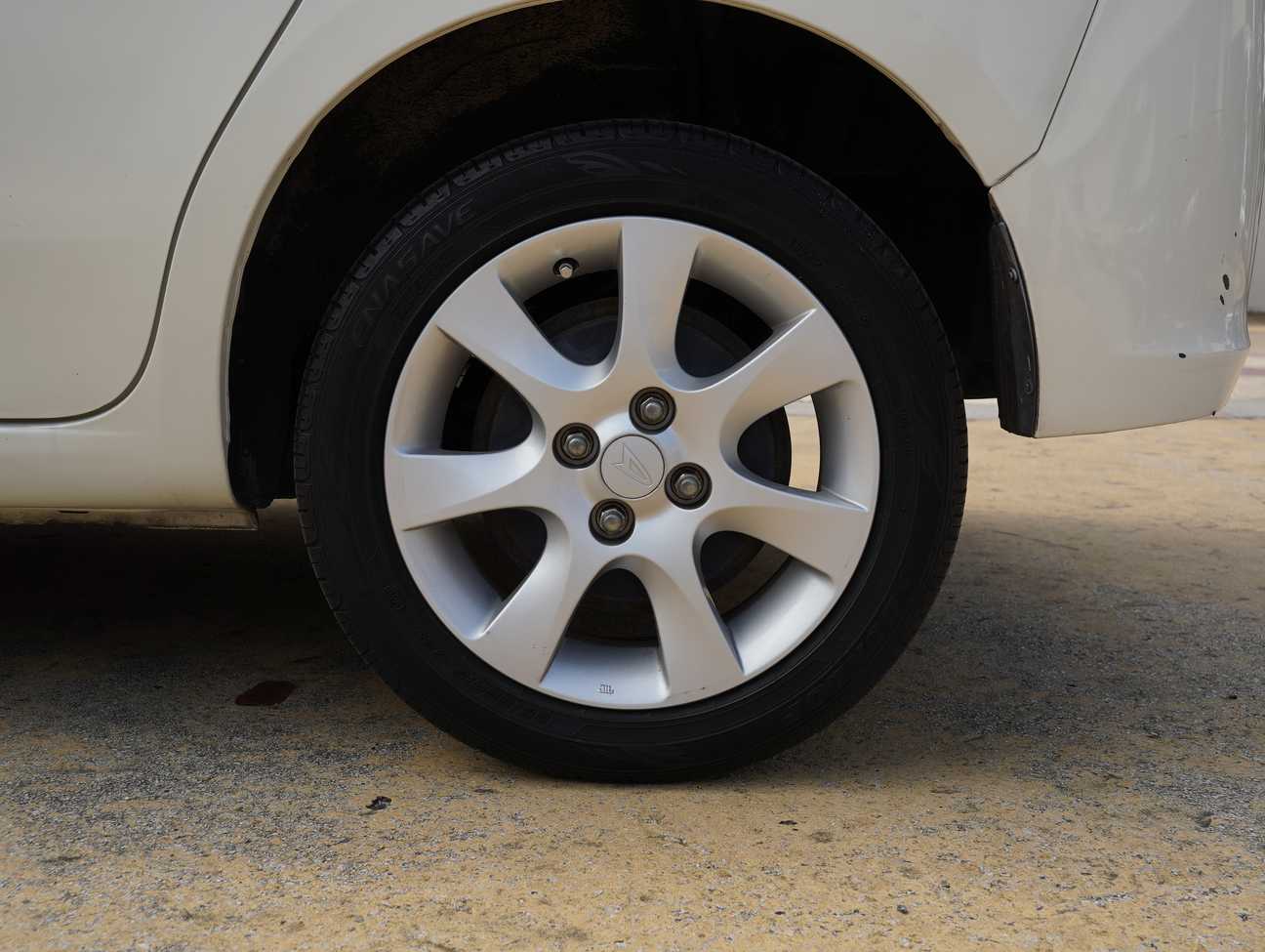 used 2010 Perodua Alza EZi 1.5