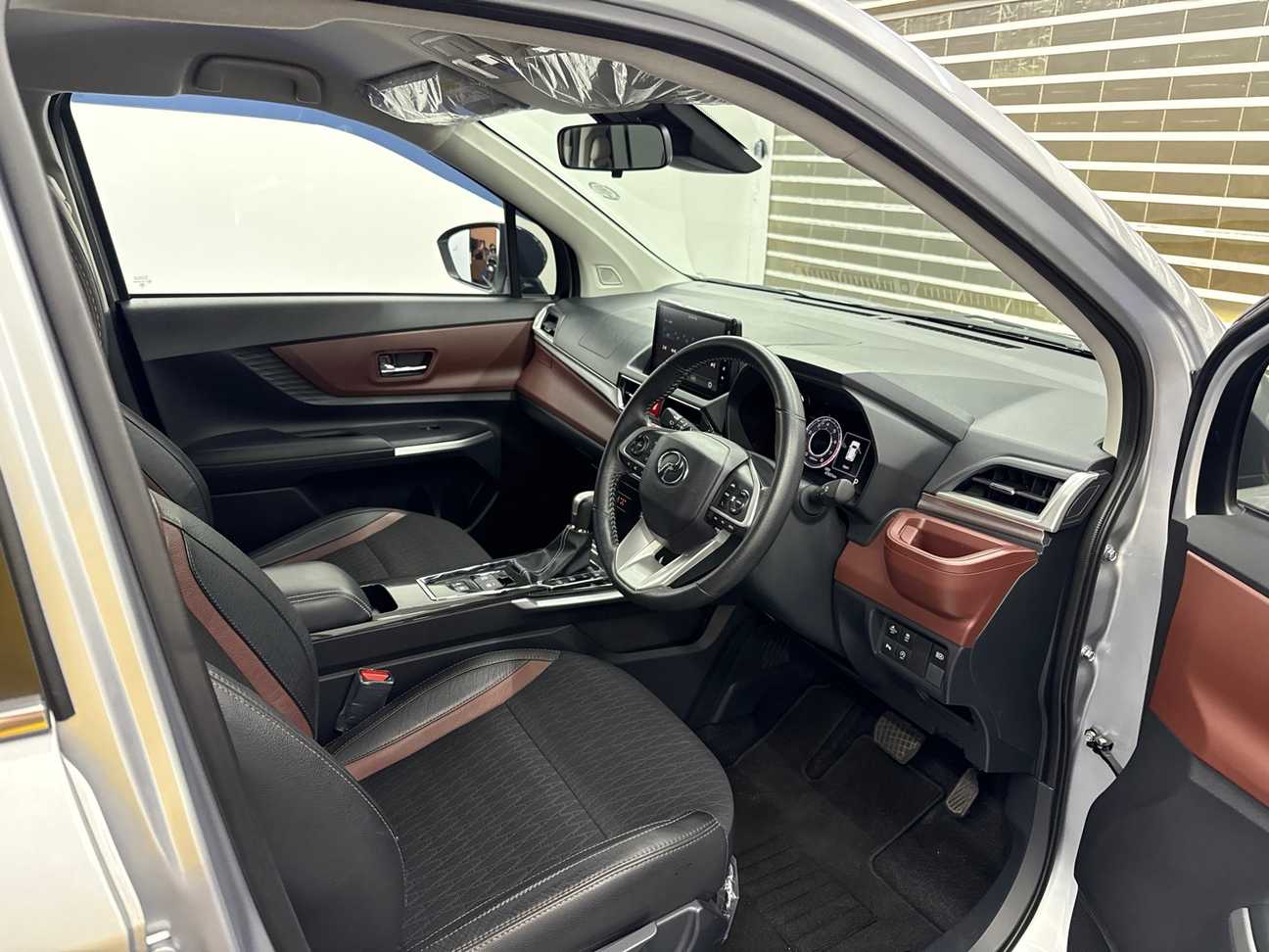 used 2023 Perodua Alza AV 1.5