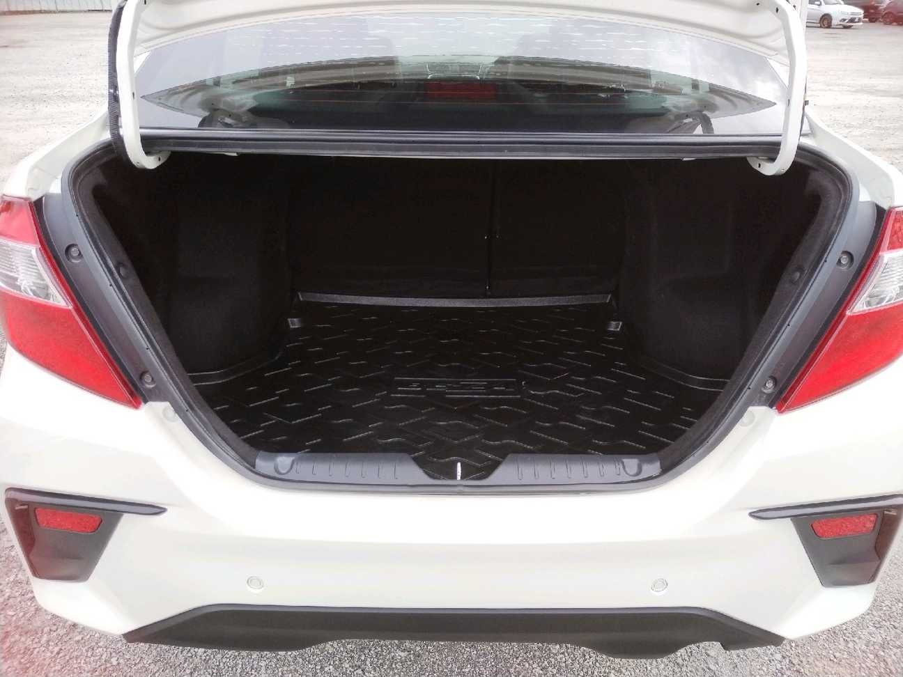 used 2022 Perodua Bezza Advance 1.3