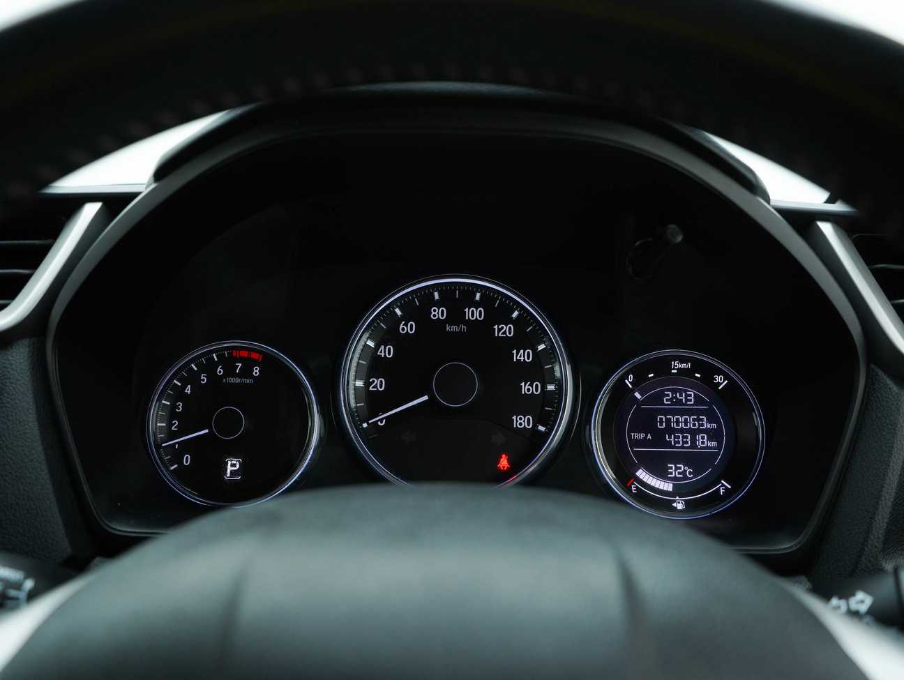 used 2018 Honda BR-V V 1.5