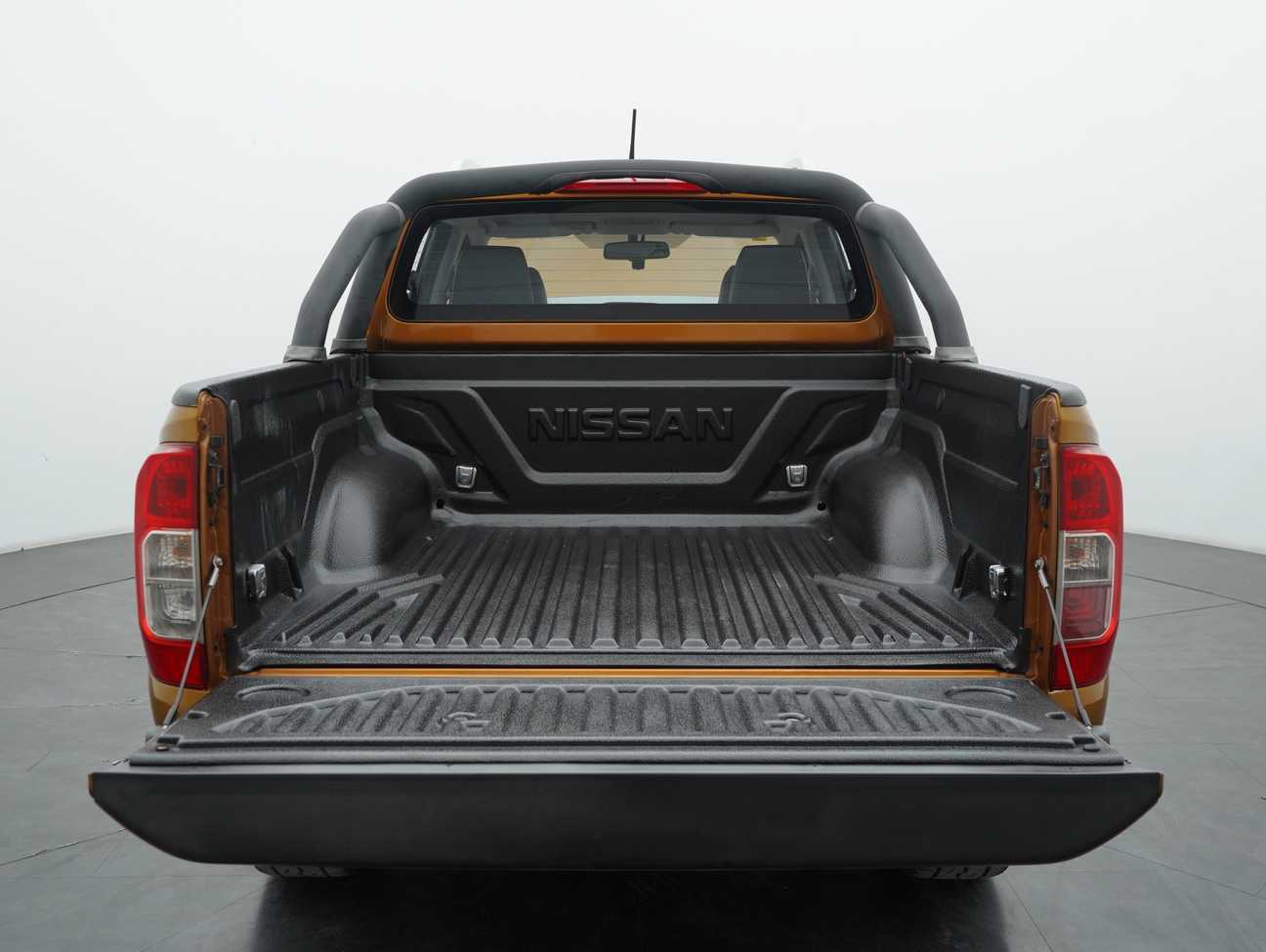 used 2019 Nissan Navara NP300 VL Dual Cab 2.5