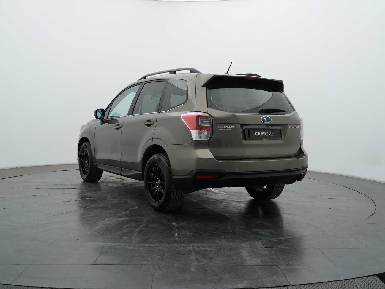 used 2016 Subaru Forester  2.0