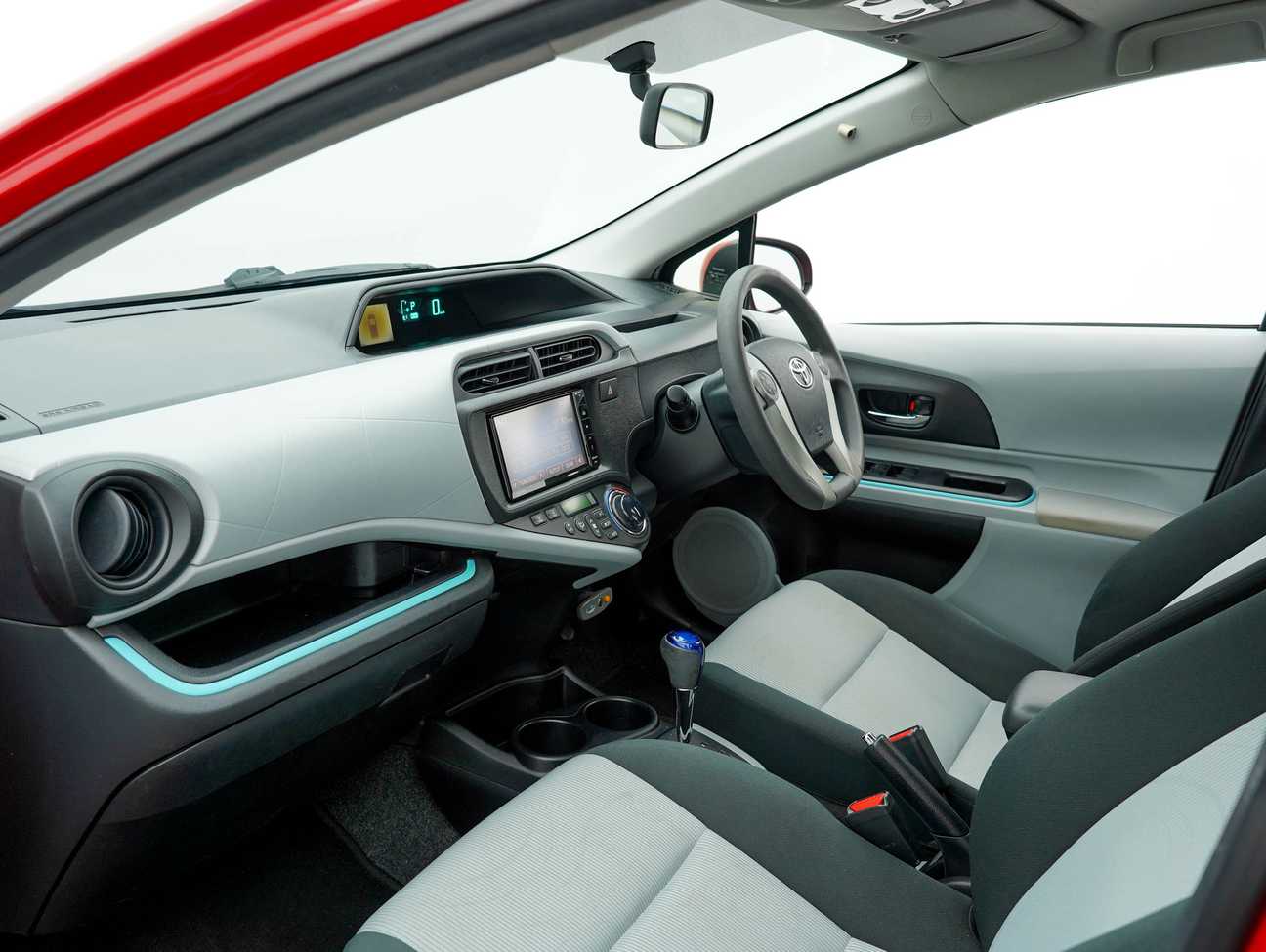 used 2013 Toyota Prius C Hybrid 1.5