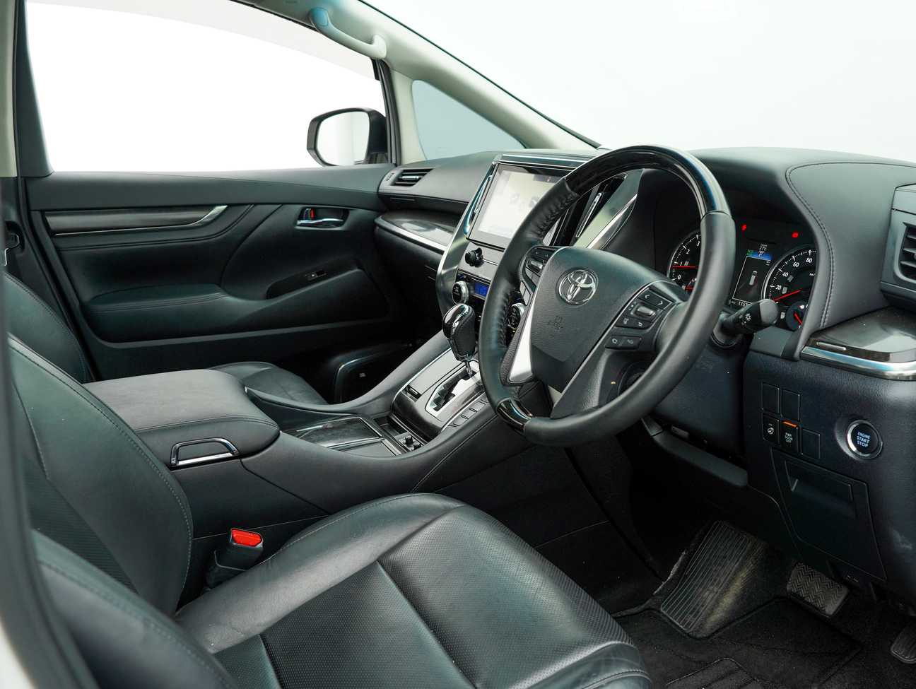 used 2016 Toyota VELLFIRE DBA-AGH30W 2.5