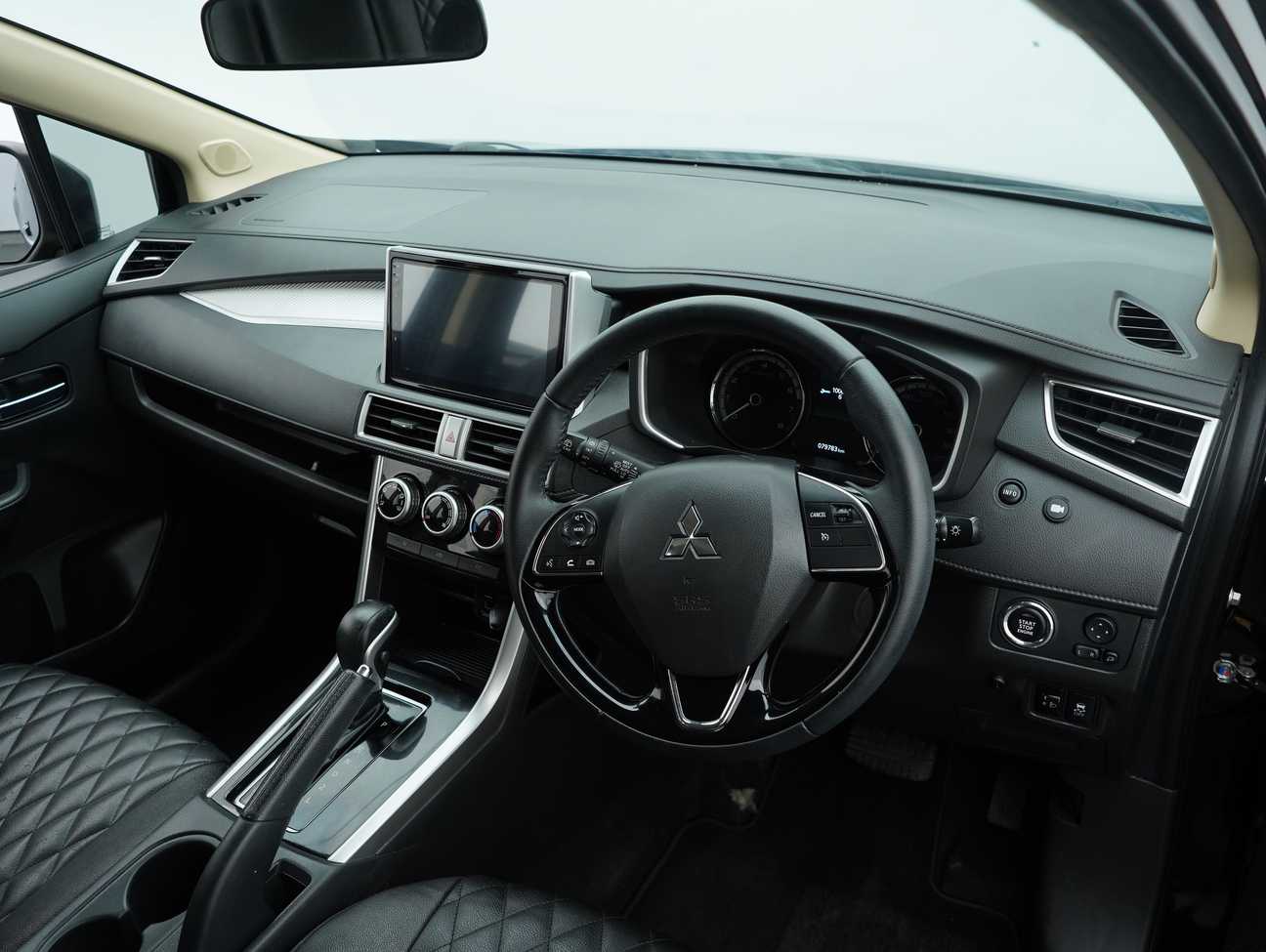 used 2021 Mitsubishi Xpander  1.5