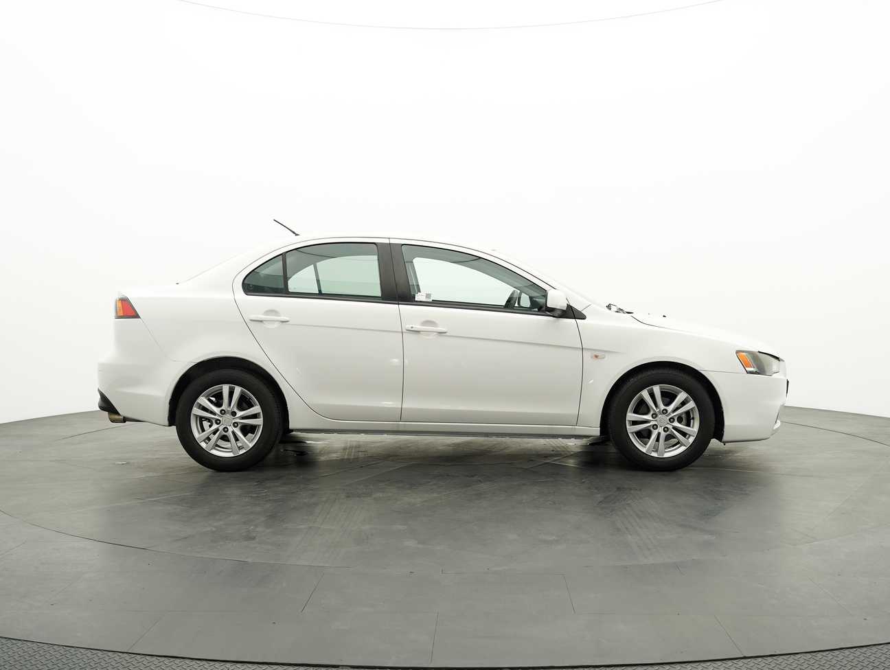 terpakai 2015 Proton Inspira Executive 1.8