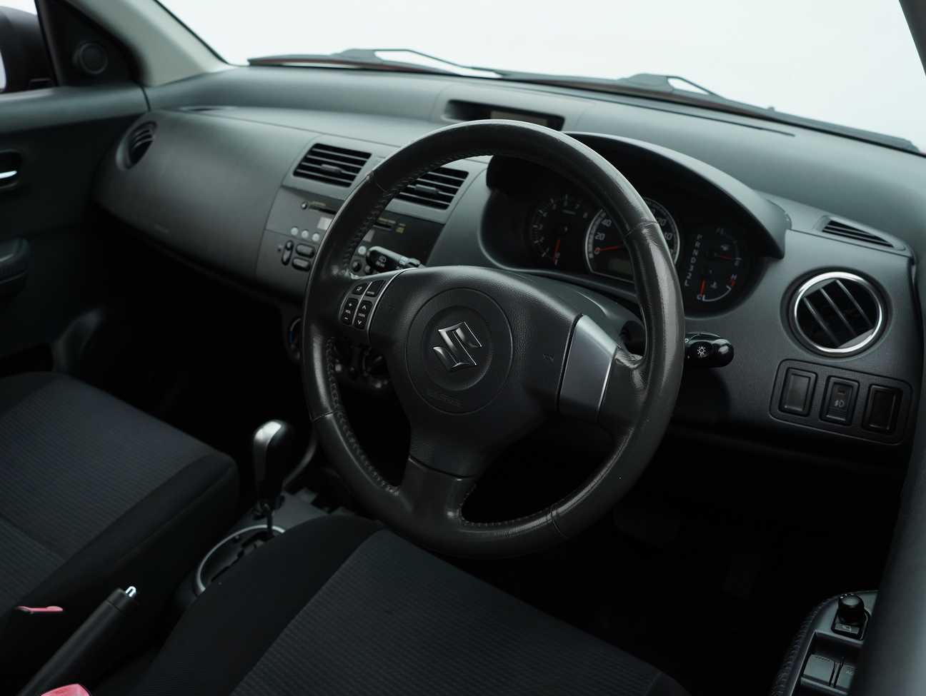 used 2011 Suzuki Swift  1.5