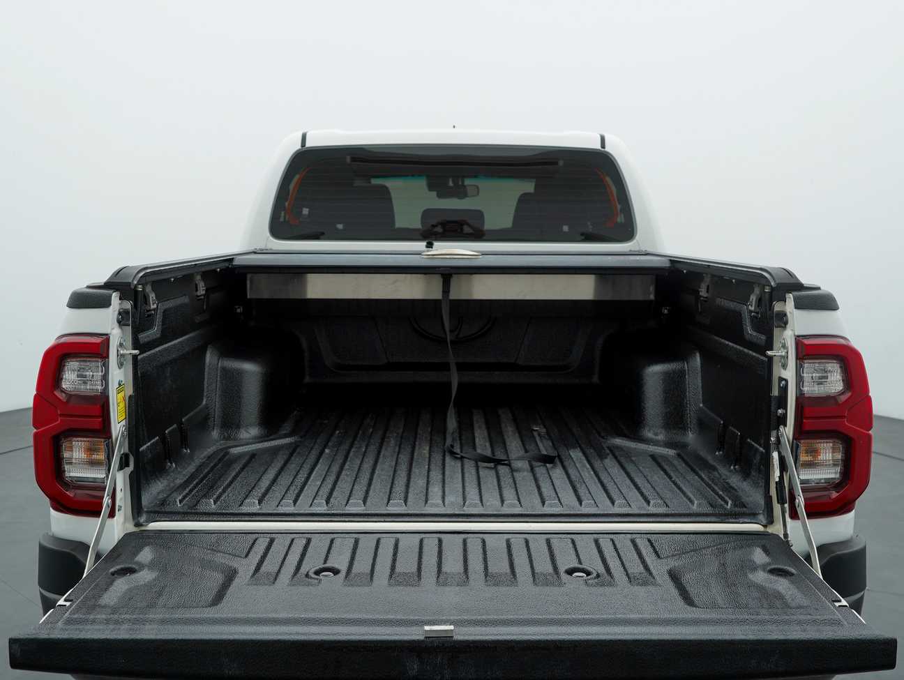 used 2022 Toyota Hilux Rogue Dual Cab 2.8